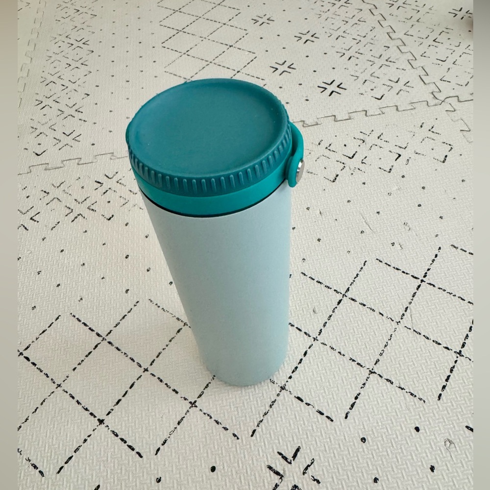 Willow breast milk cooler